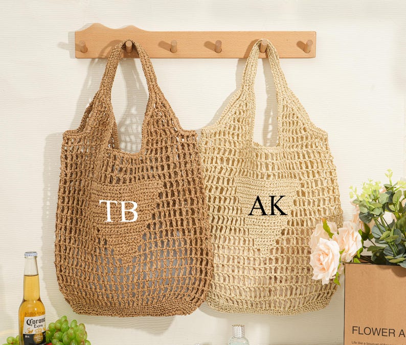 Personalized Beach Tote Bag, Custom initials handle bag,Beach straw bag, Girls travel tote bag,Raffia beach bag, Bachelorette party gift bag