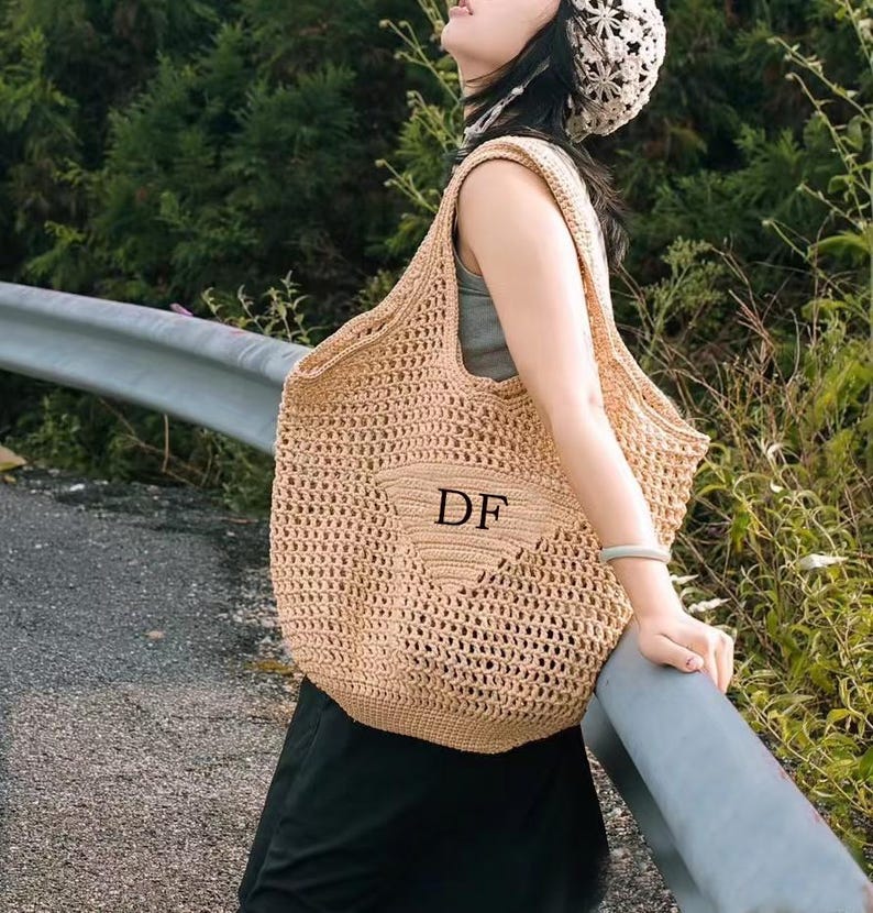 Personalized Beach Tote Bag, Custom initials handle bag,Beach straw bag, Girls travel tote bag,Raffia beach bag, Bachelorette party gift bag